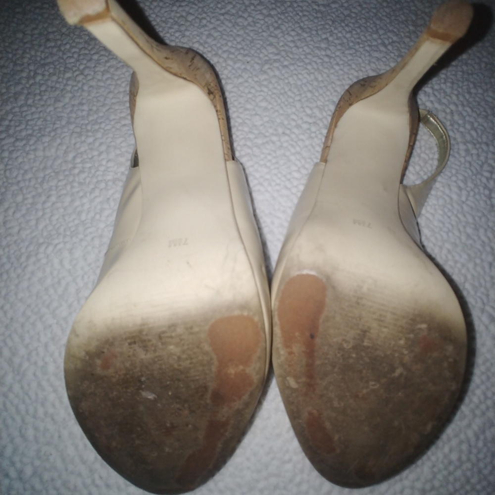 Peep toe sling back - Picture 2 of 3